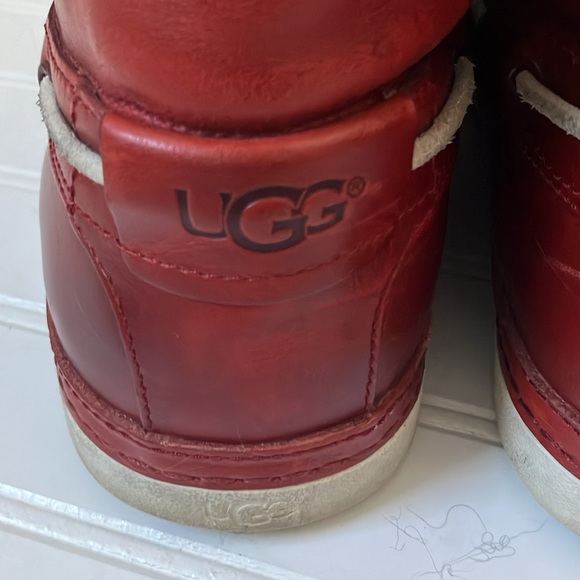 Ugg Bayne Men's Red Leather High-Top Shoes: Size 11 - Picture 4 of 10